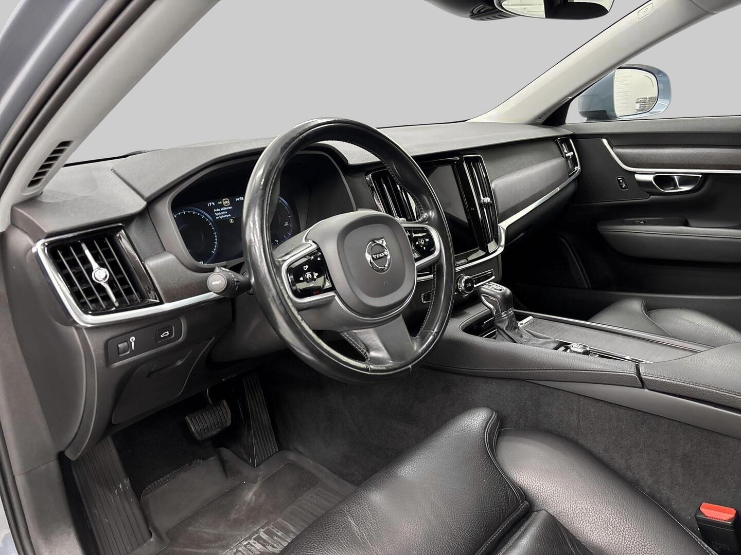 VOLVO V90 Cross Country 2020