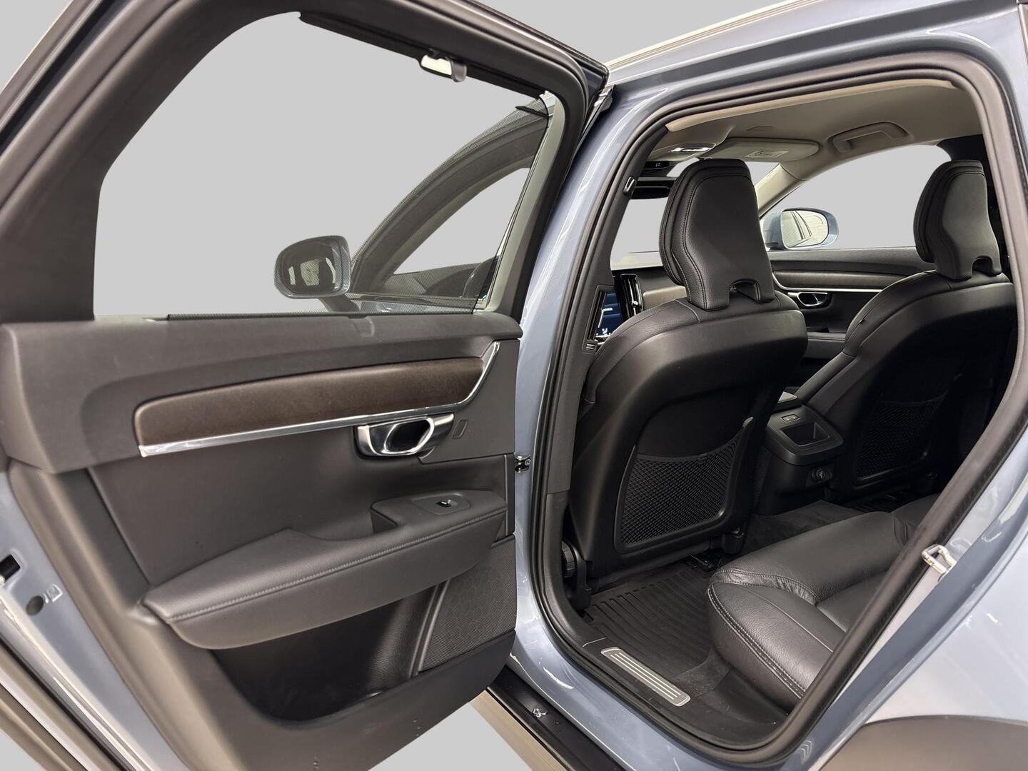 VOLVO V90 Cross Country 2020