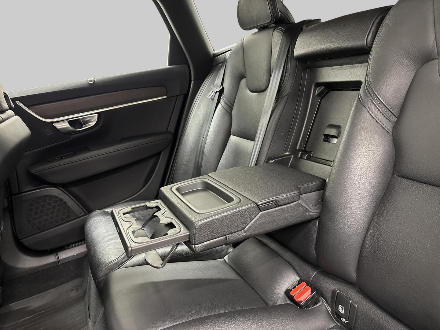 VOLVO V90 Cross Country 2020