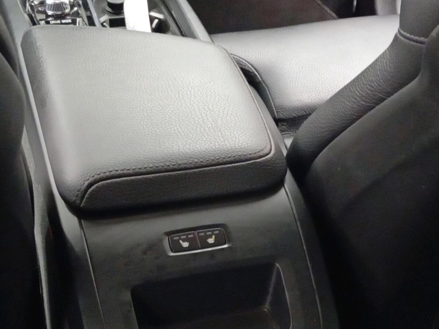 VOLVO XC60 2019