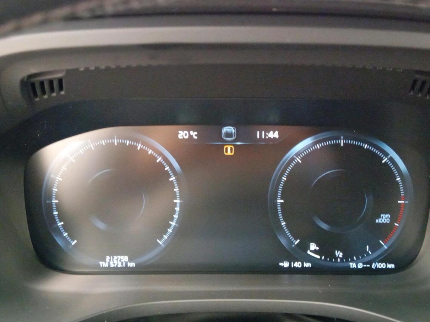 VOLVO XC60 2019