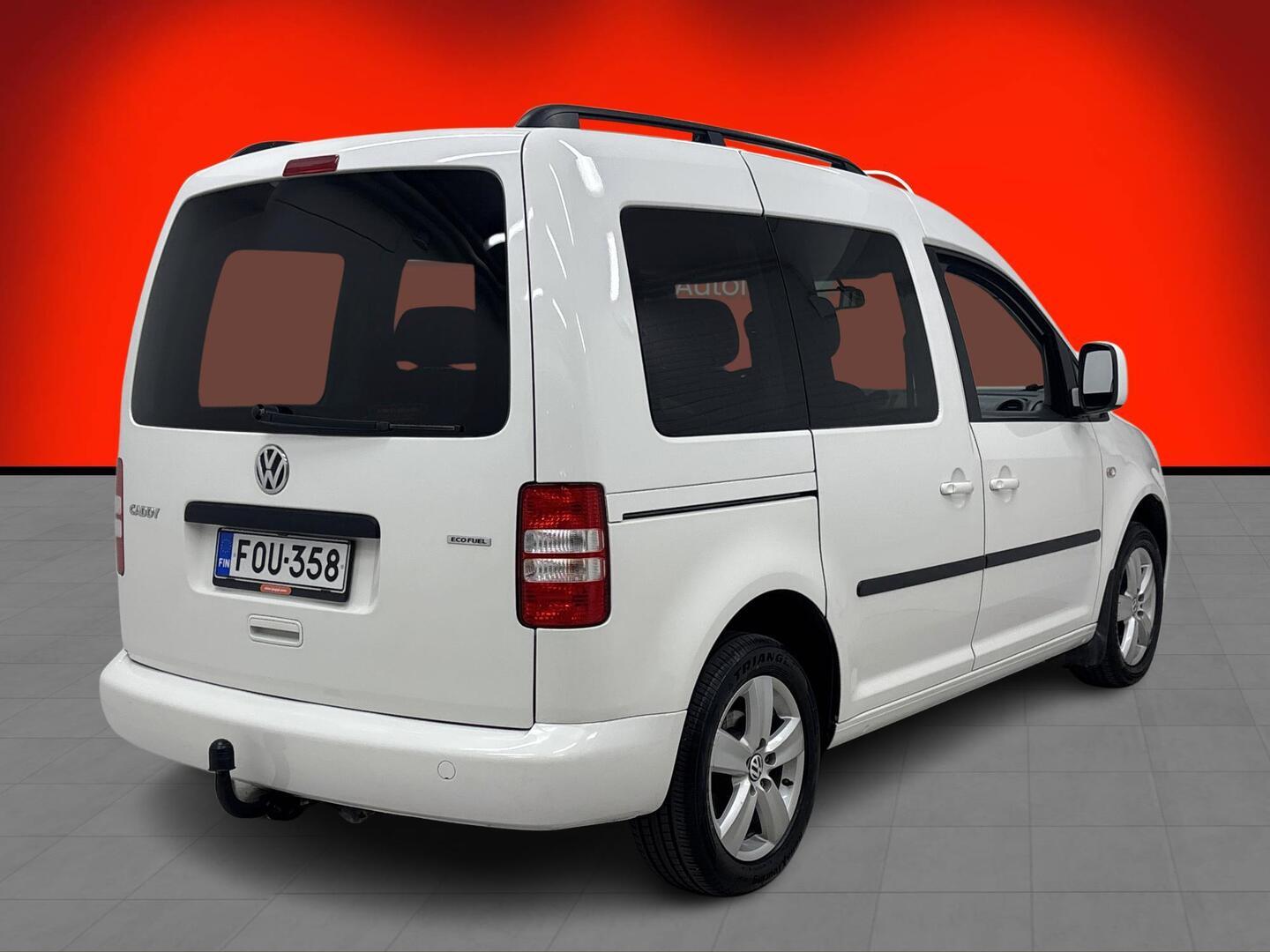 VOLKSWAGEN Caddy 2011