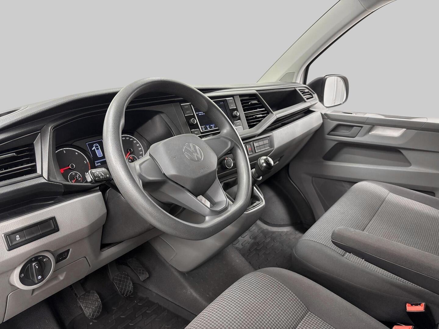 VOLKSWAGEN Transporter 2022