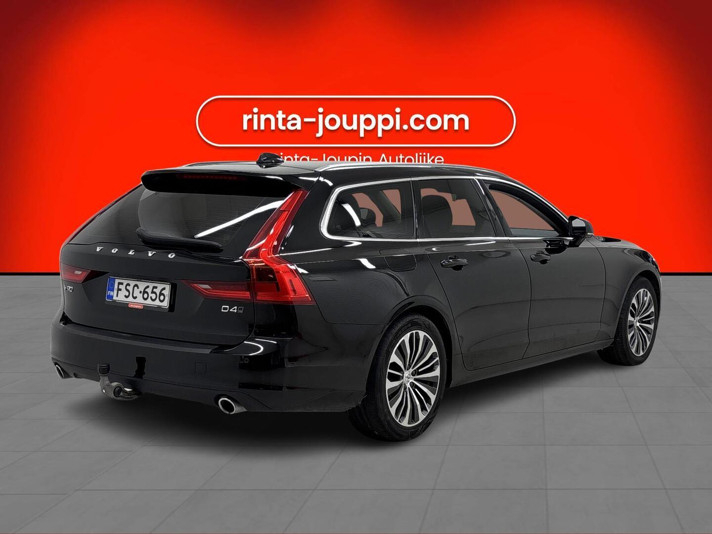 VOLVO V90 2019