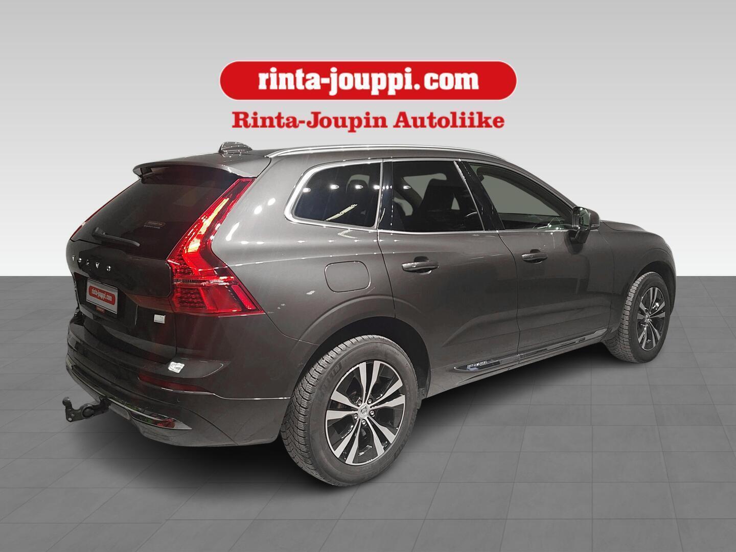 VOLVO XC60 2023