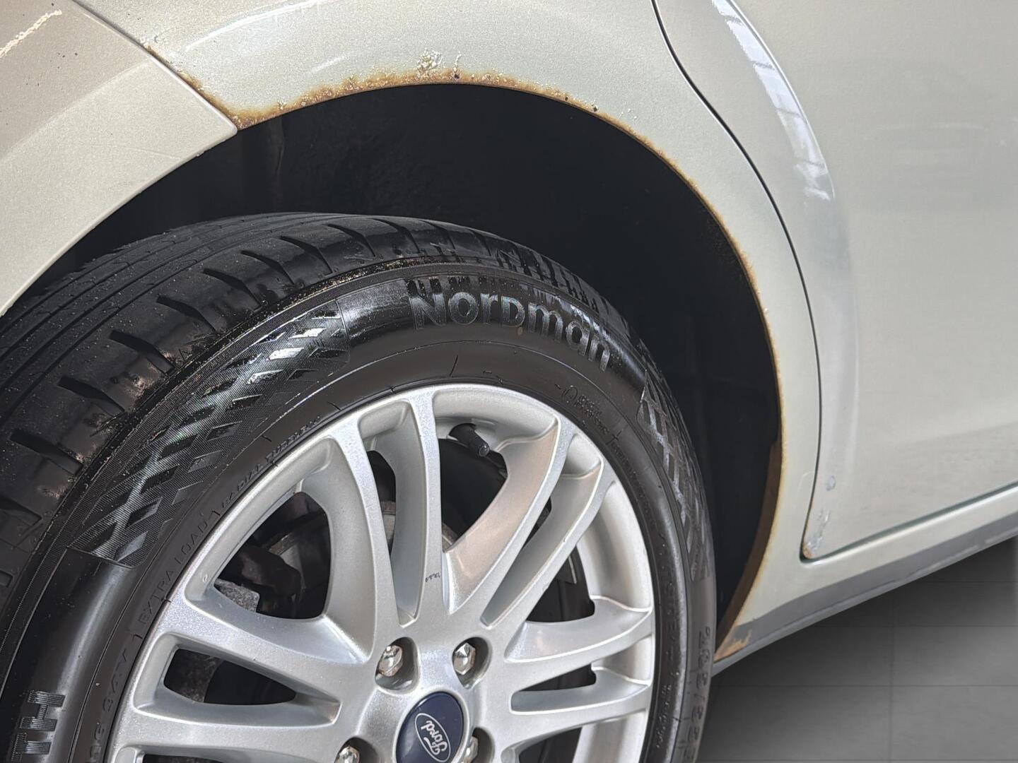 FORD Focus 2008