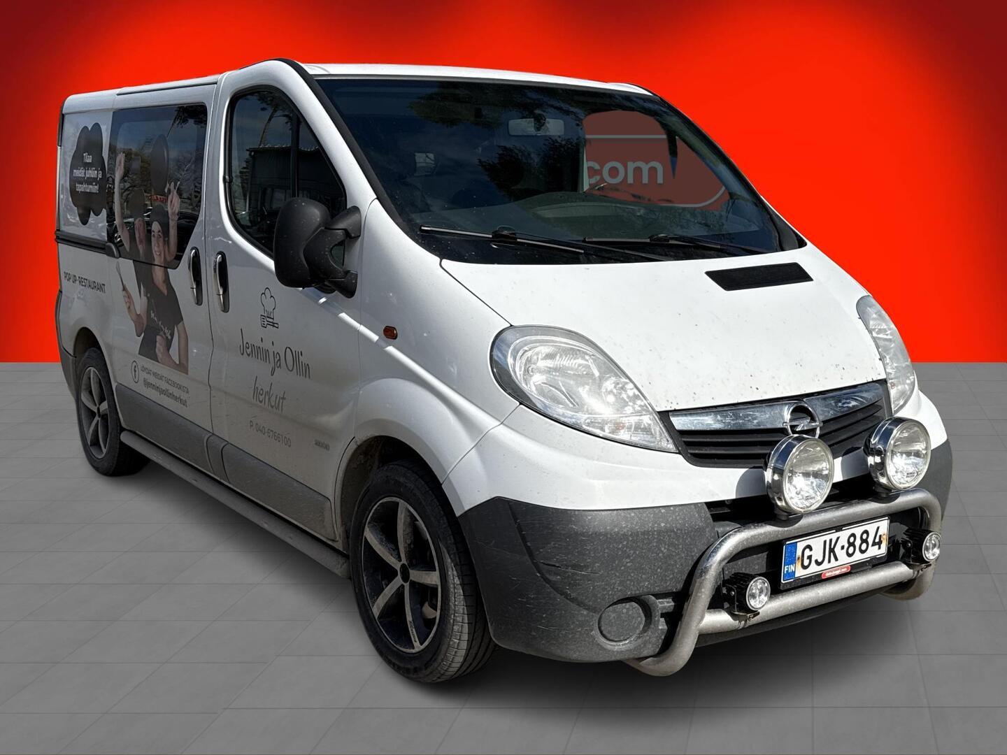 OPEL Vivaro 2011