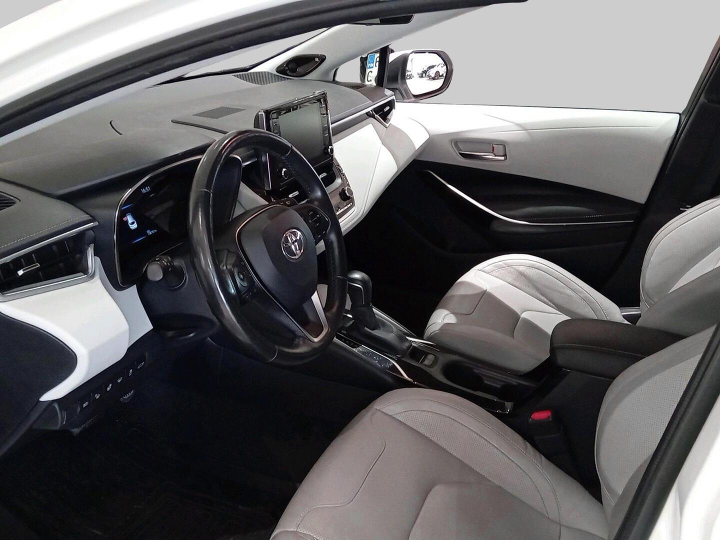 TOYOTA Corolla 2019
