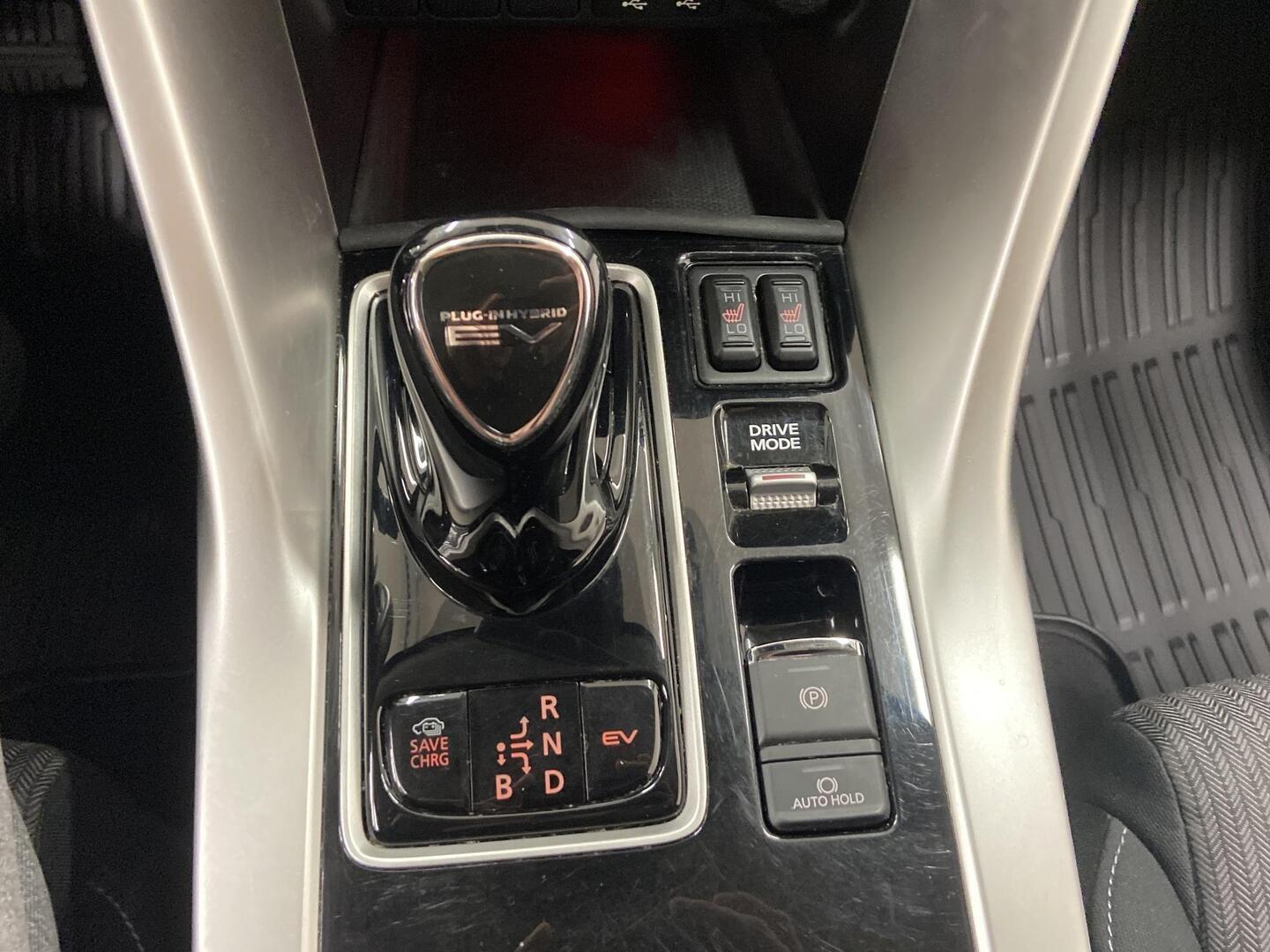 MITSUBISHI Eclipse Cross 2022