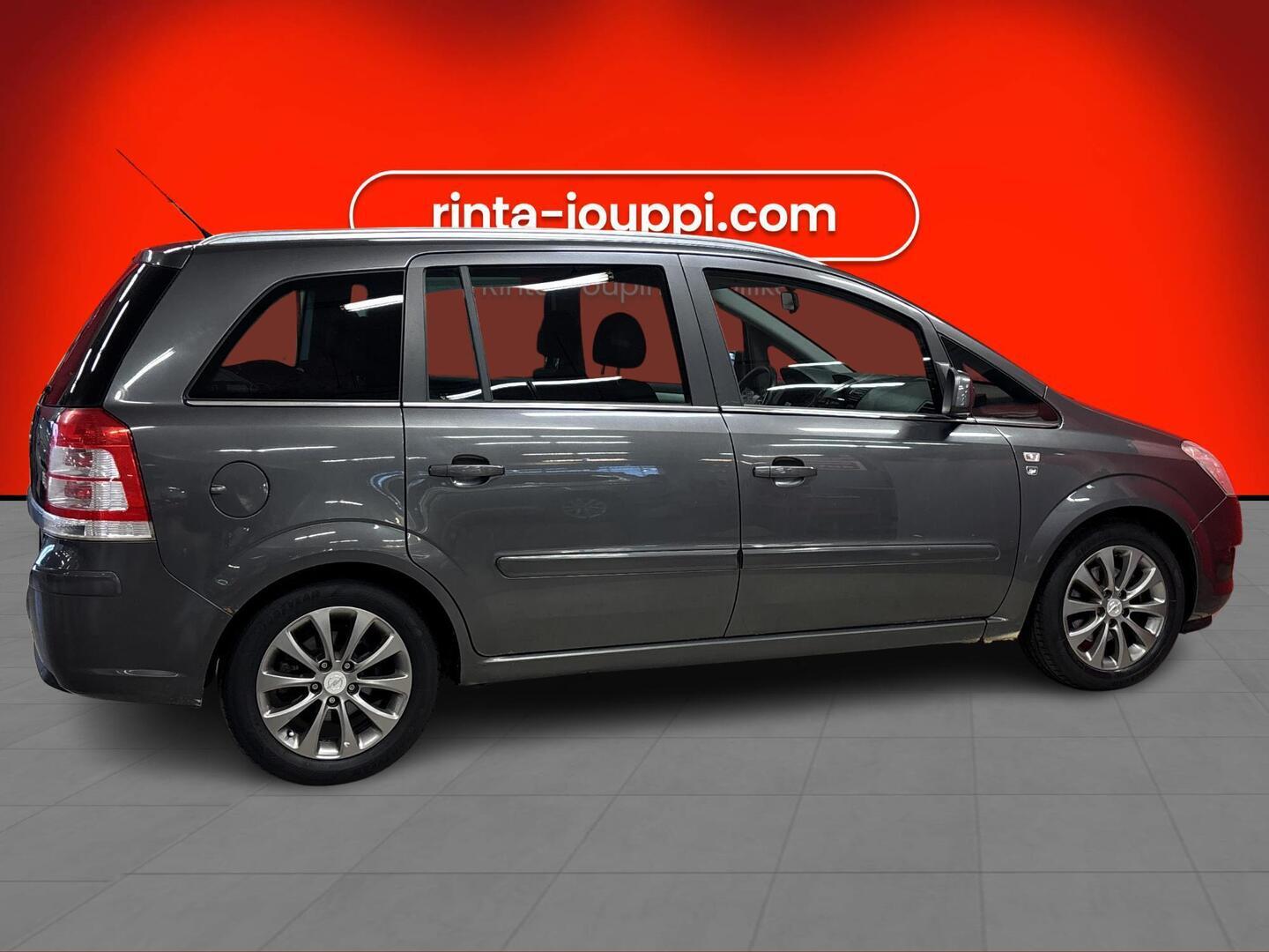 OPEL Zafira 2010