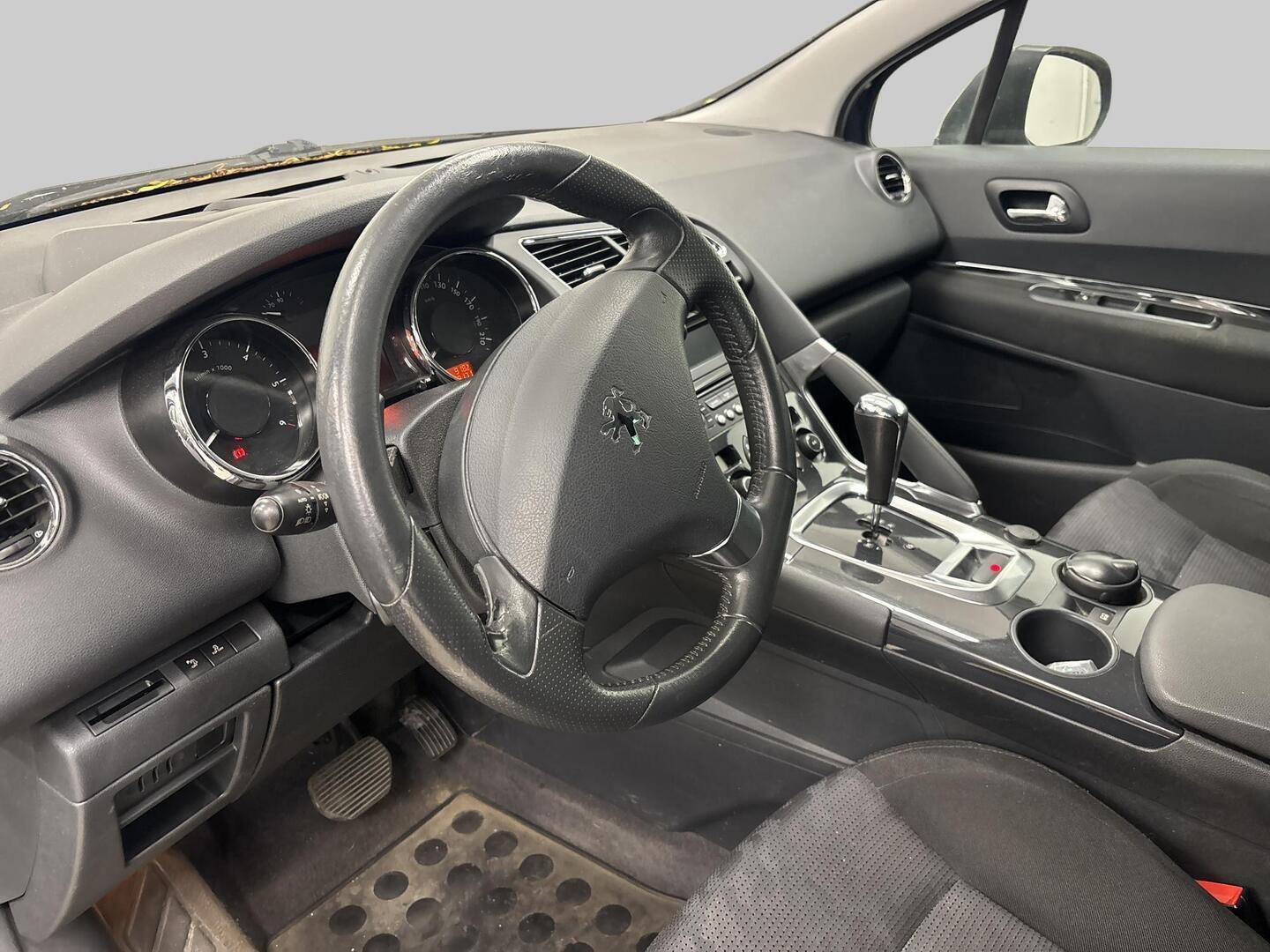 PEUGEOT 3008 2010