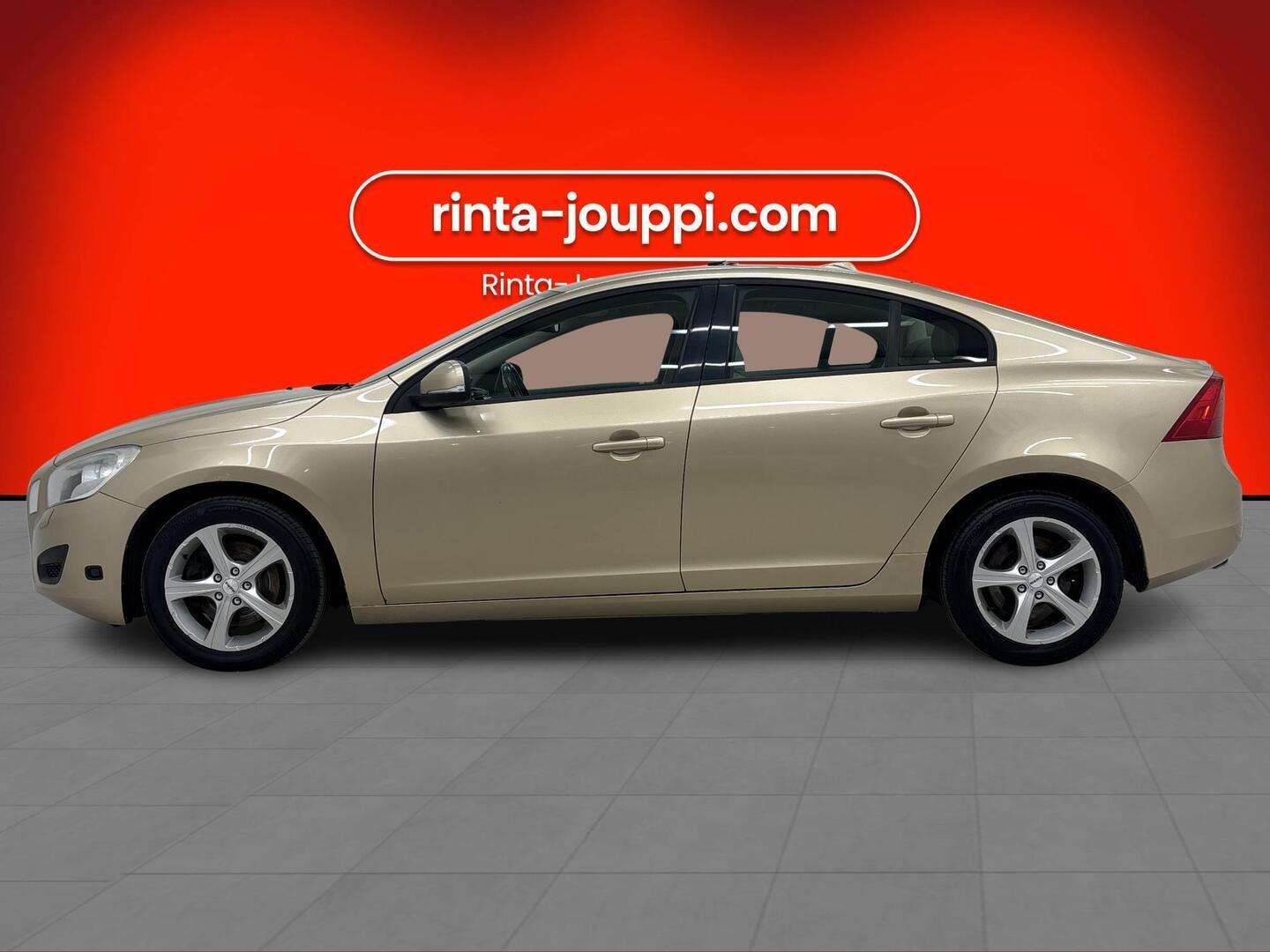 VOLVO S60 2011