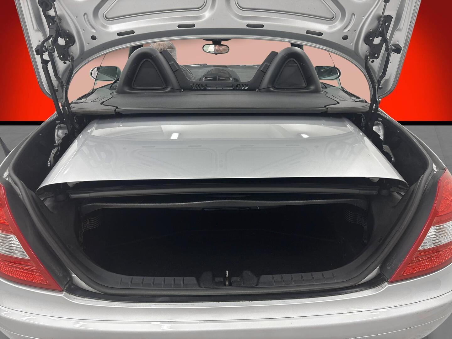 MERCEDES-BENZ SLK 2005