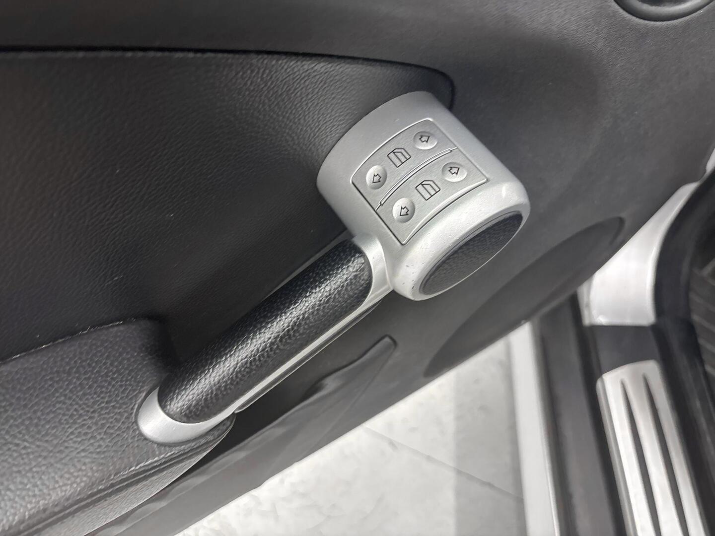 MERCEDES-BENZ SLK 2005