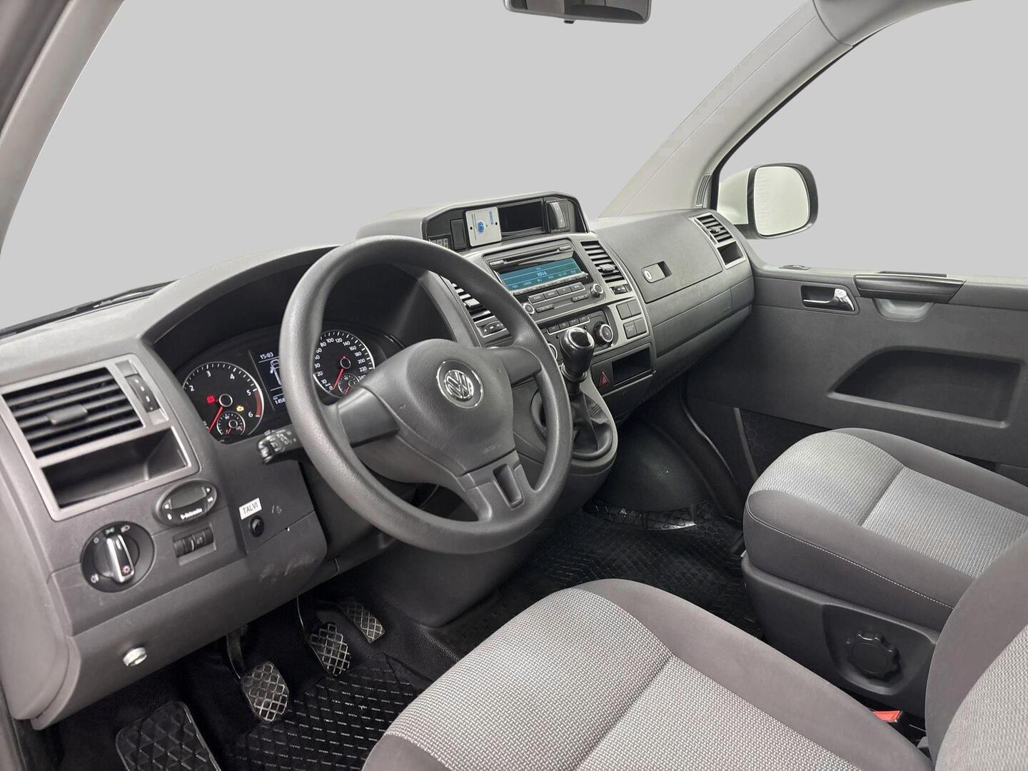VOLKSWAGEN Caravelle 2014