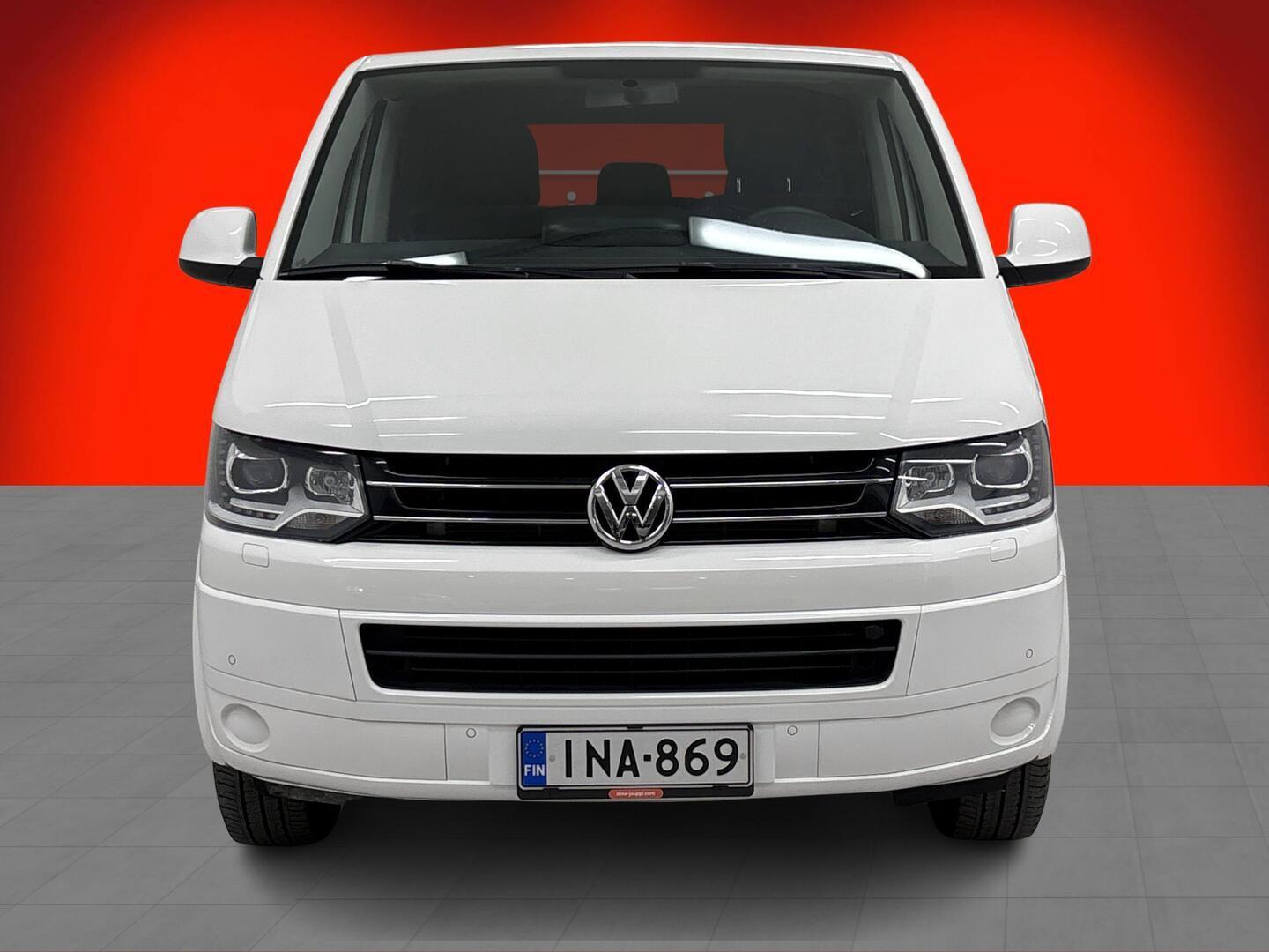 VOLKSWAGEN Caravelle 2014