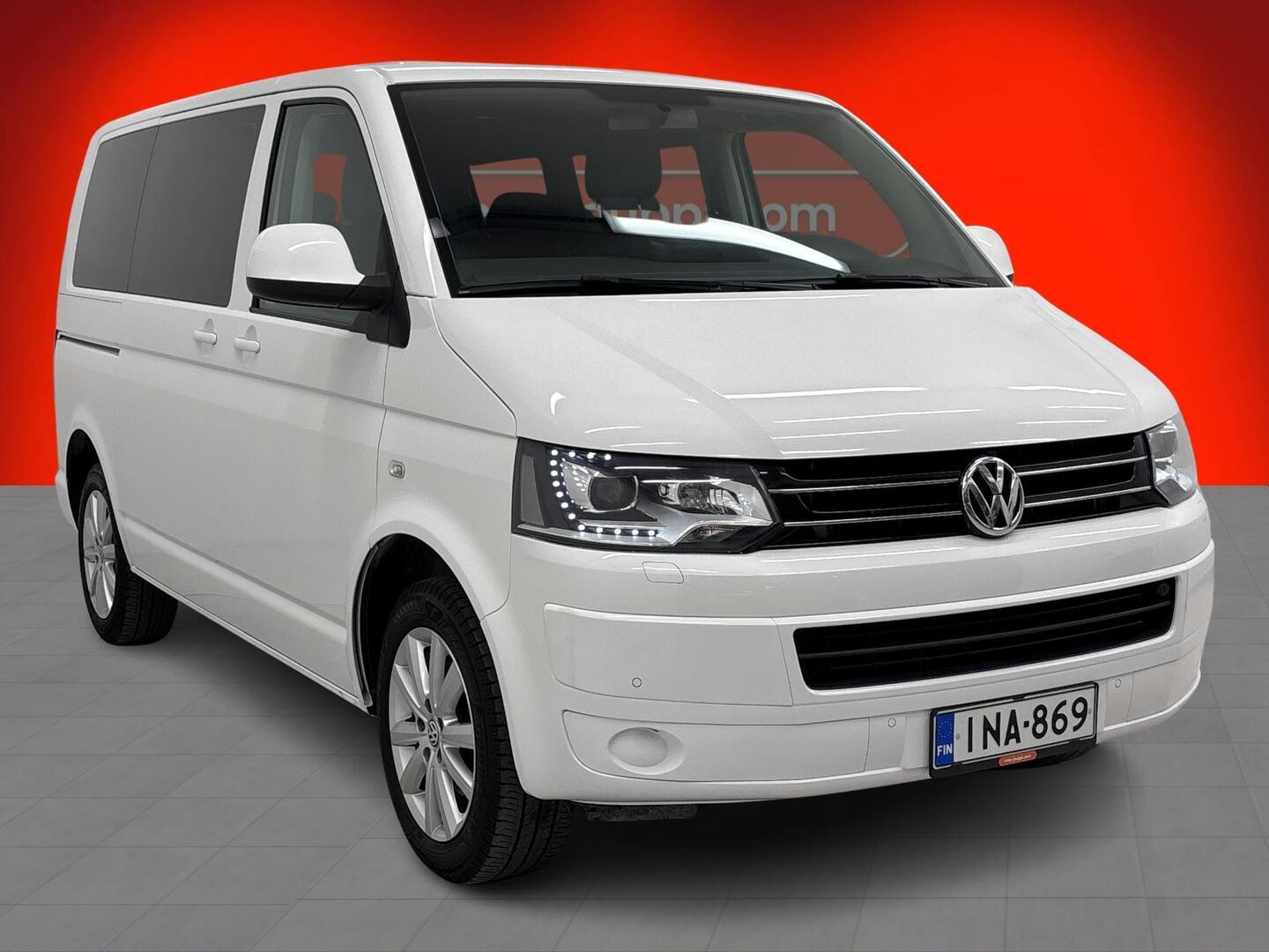 VOLKSWAGEN Caravelle 2014