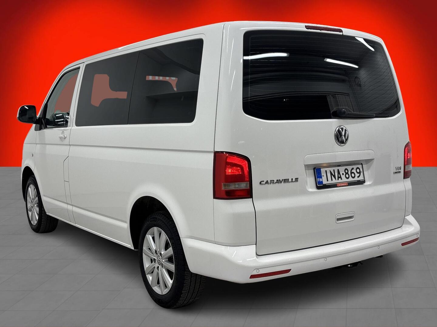 VOLKSWAGEN Caravelle 2014