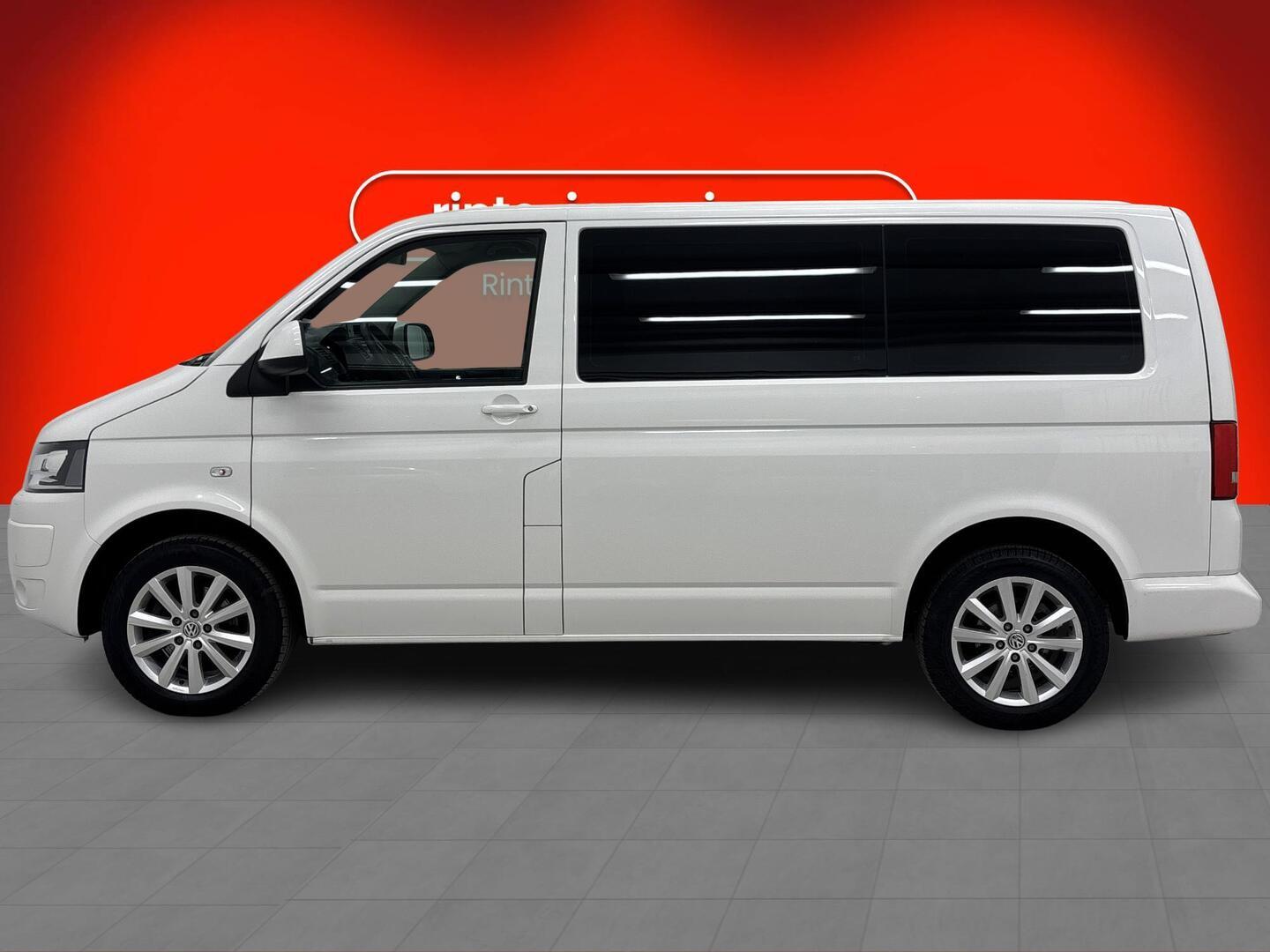 VOLKSWAGEN Caravelle 2014