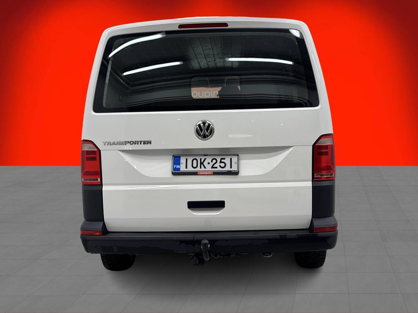 VOLKSWAGEN Transporter 2018