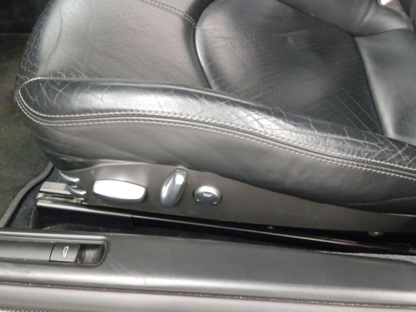 PORSCHE Cayman 2008