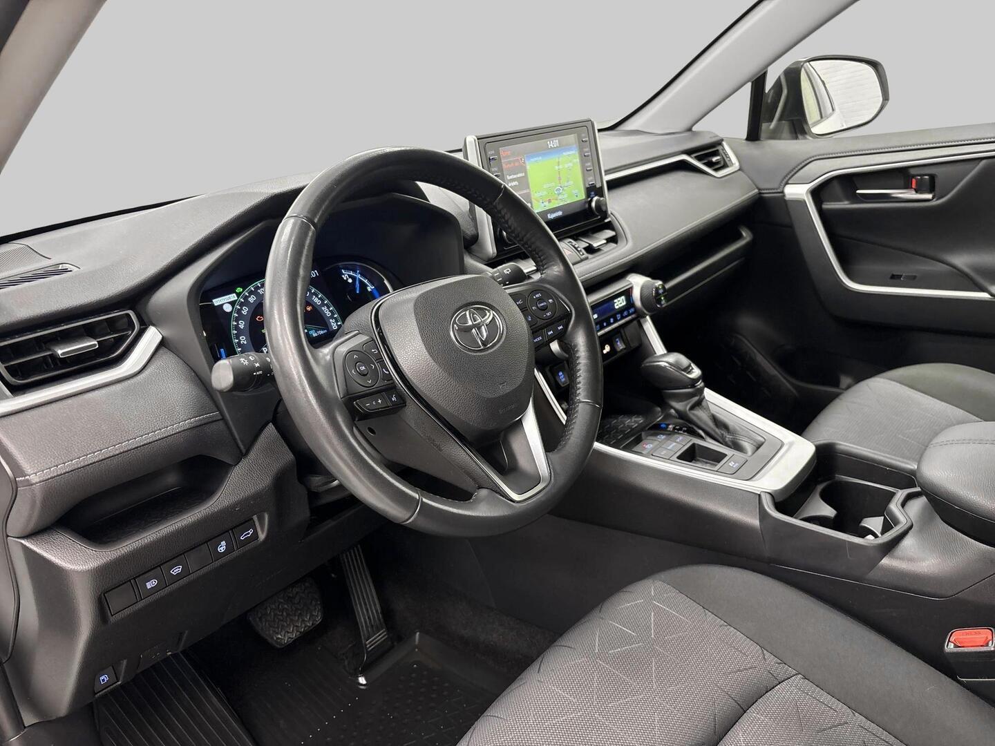 TOYOTA RAV4 2022