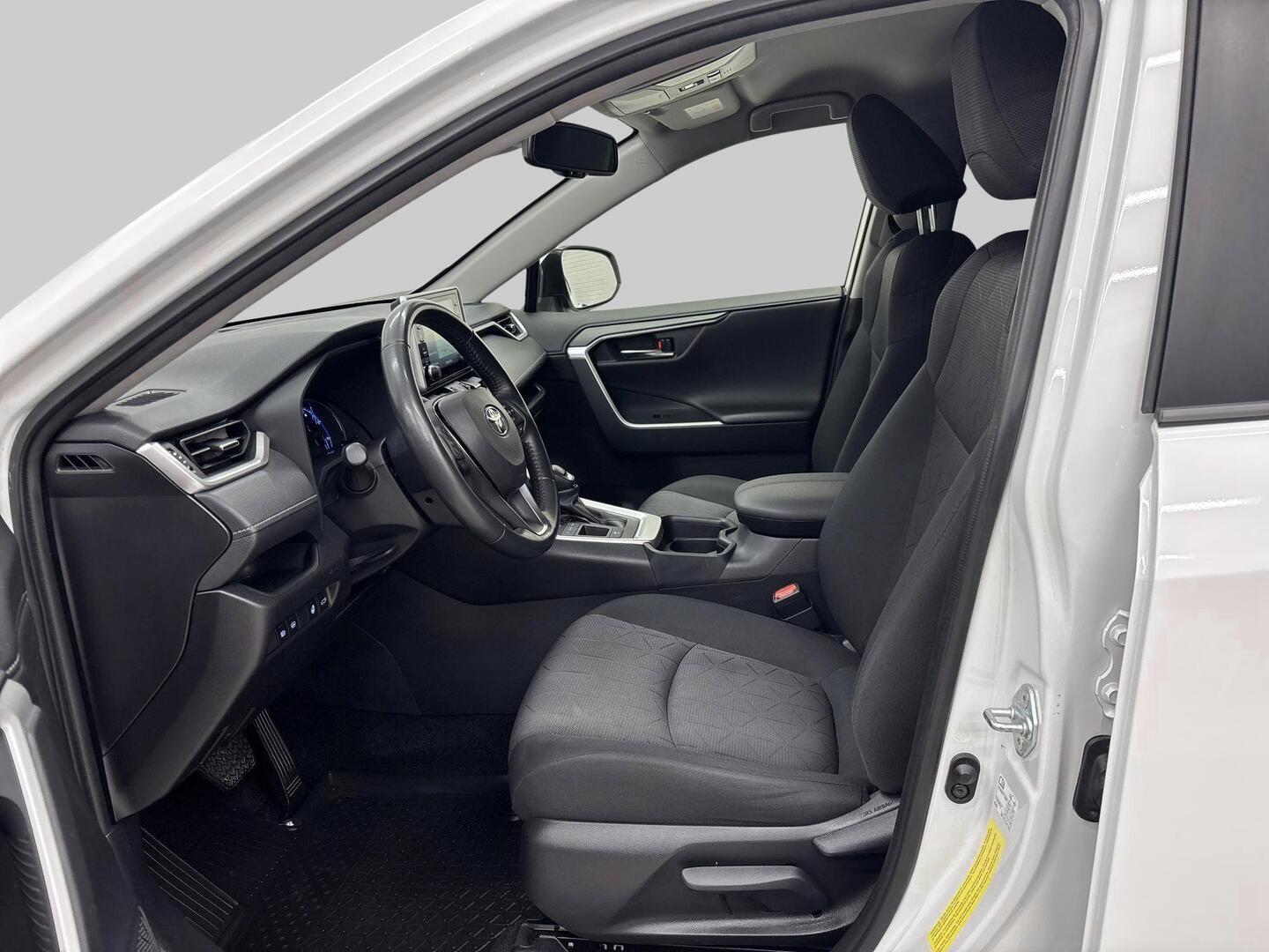 TOYOTA RAV4 2022