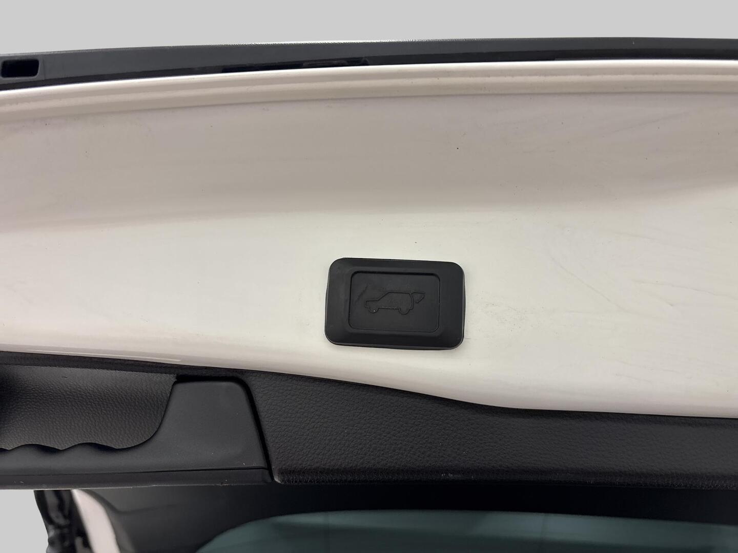 TOYOTA RAV4 2022