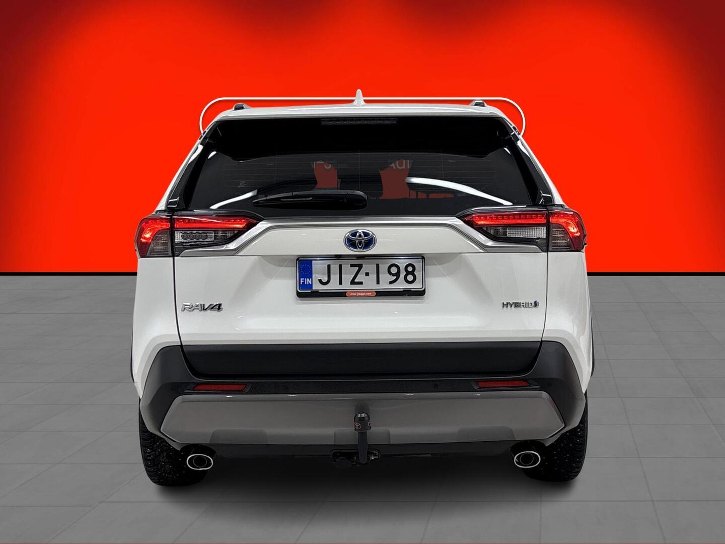 TOYOTA RAV4 2022