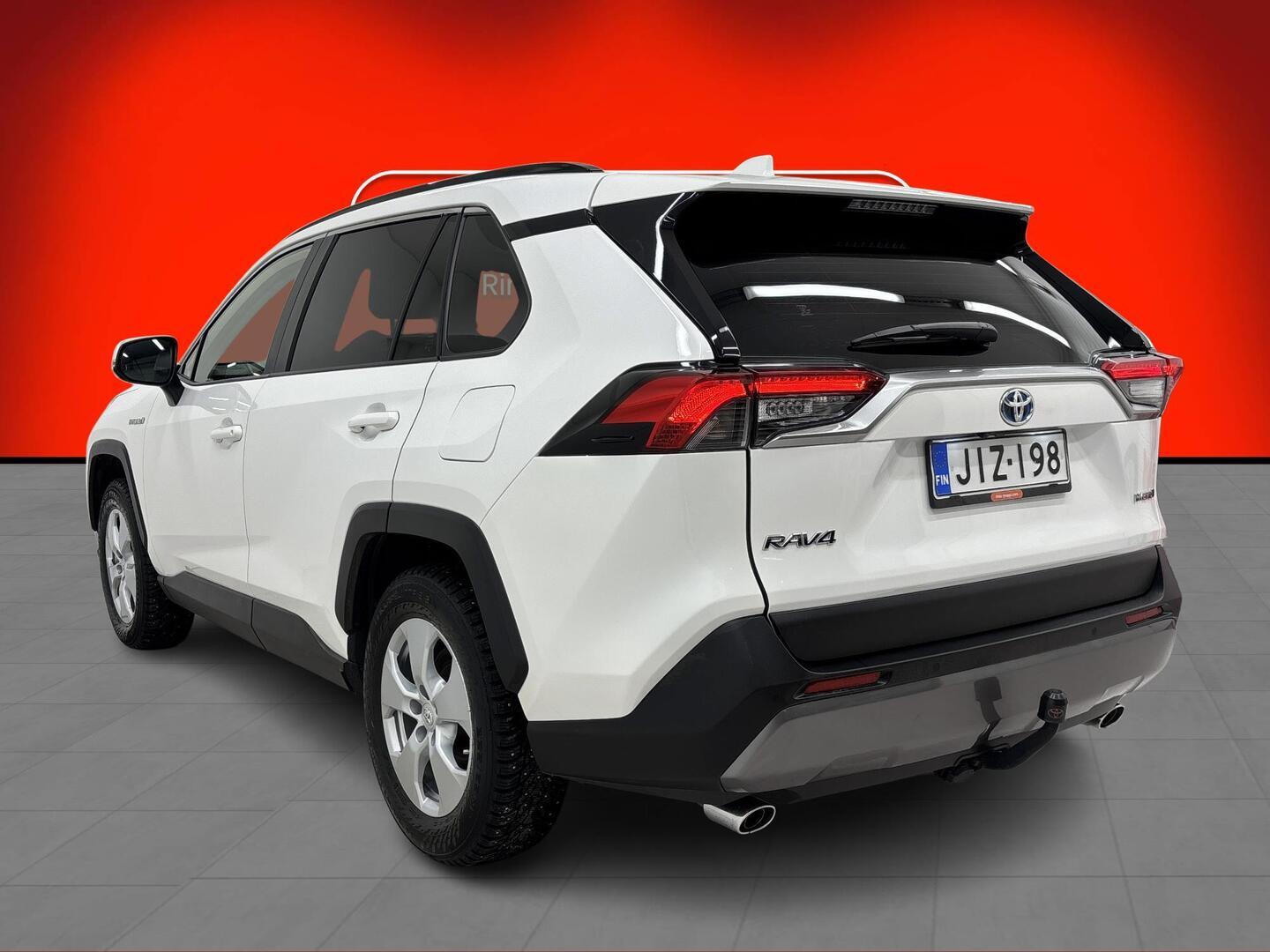TOYOTA RAV4 2022