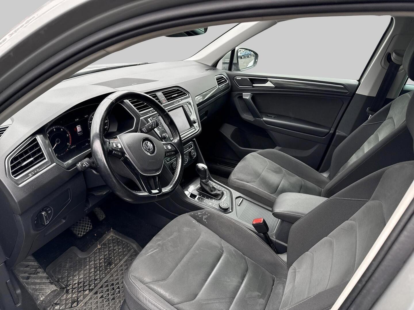 VOLKSWAGEN Tiguan 2017