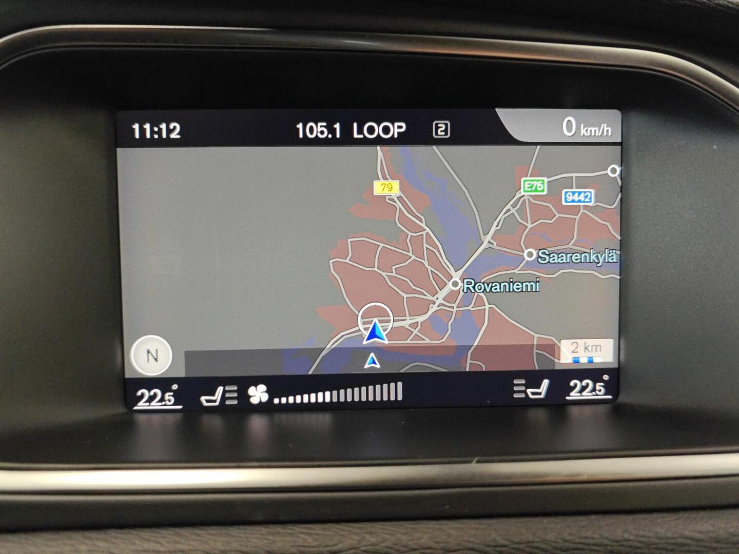 VOLVO V40 2017