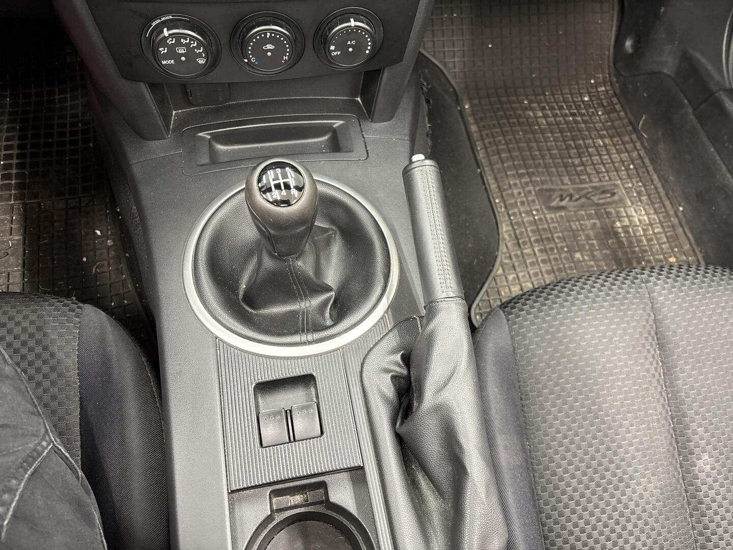 MAZDA MX-5 2008