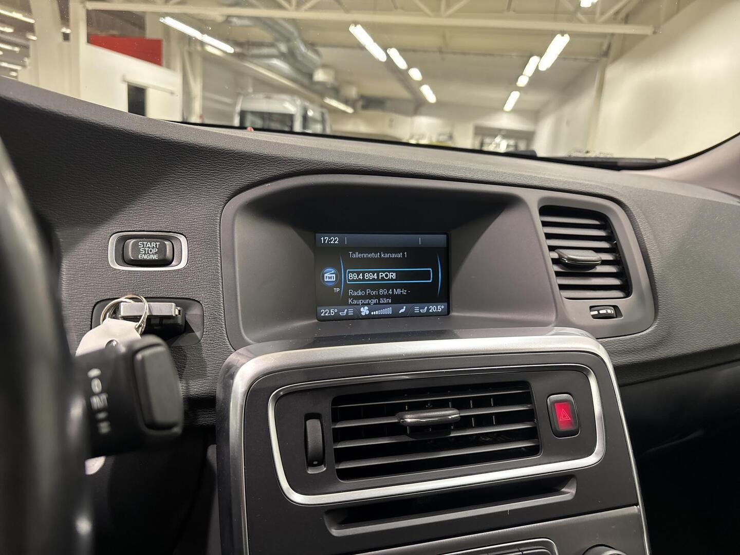 VOLVO S60 2012