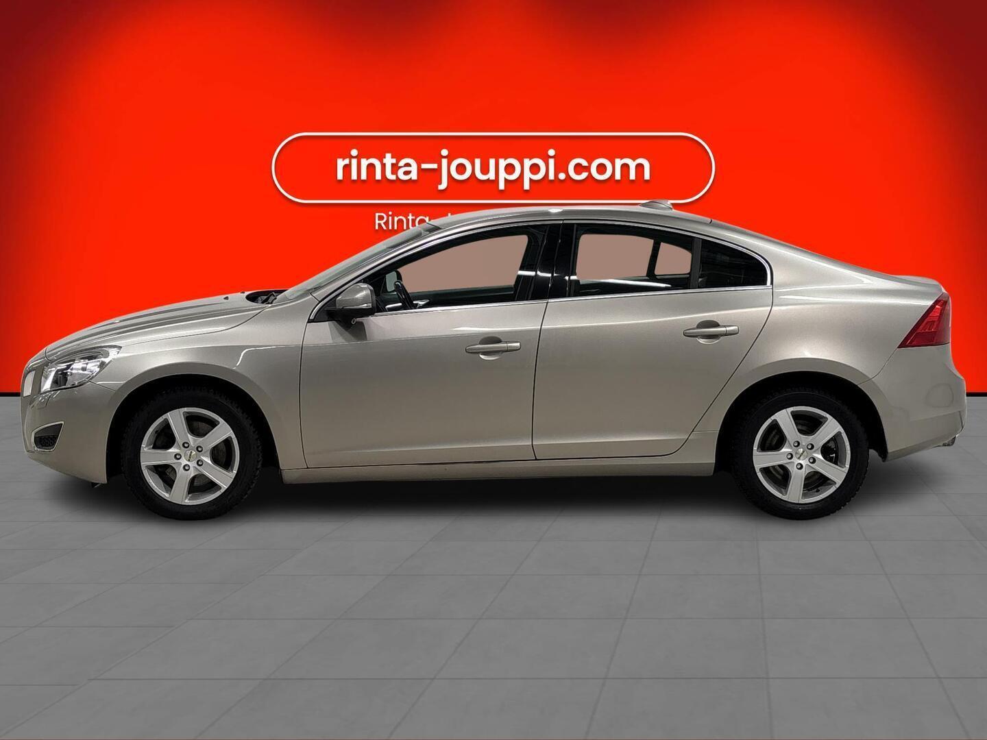 VOLVO S60 2012