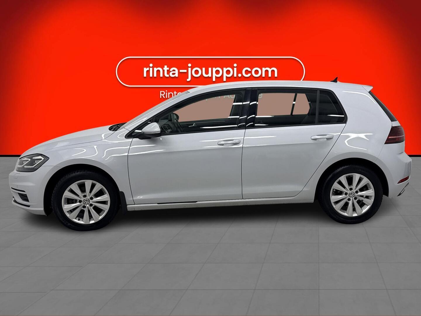 VOLKSWAGEN Golf 2018