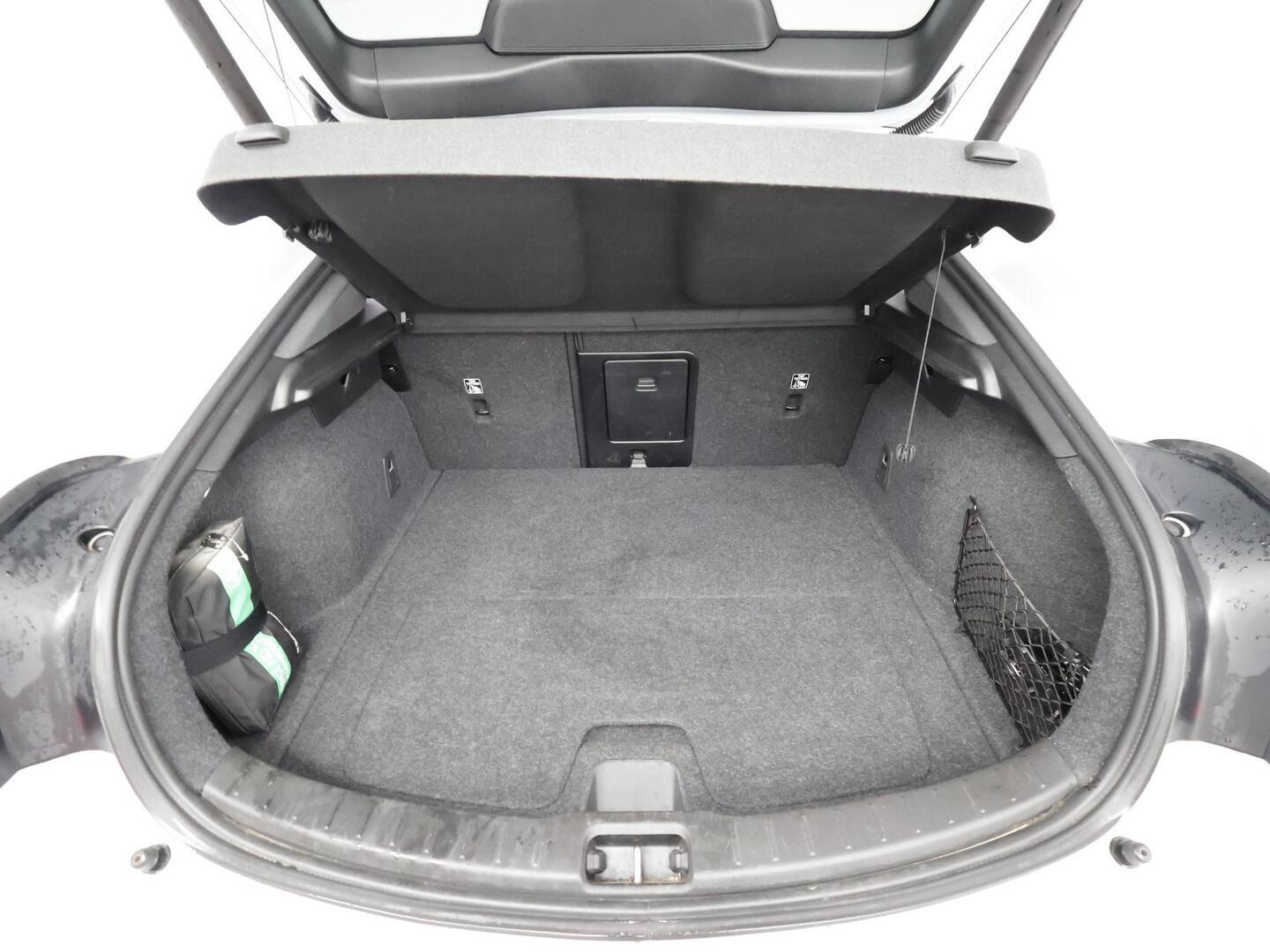POLESTAR 2 2024