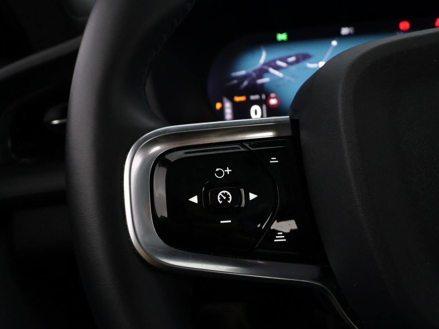 POLESTAR 2 2024