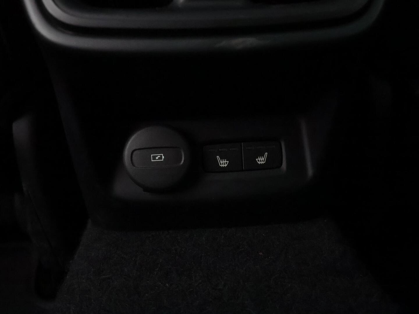 POLESTAR 2 2024