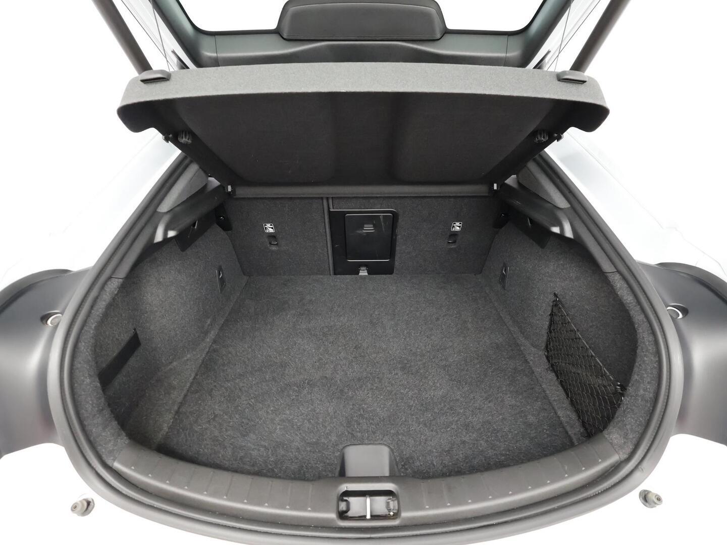 POLESTAR 2 2024