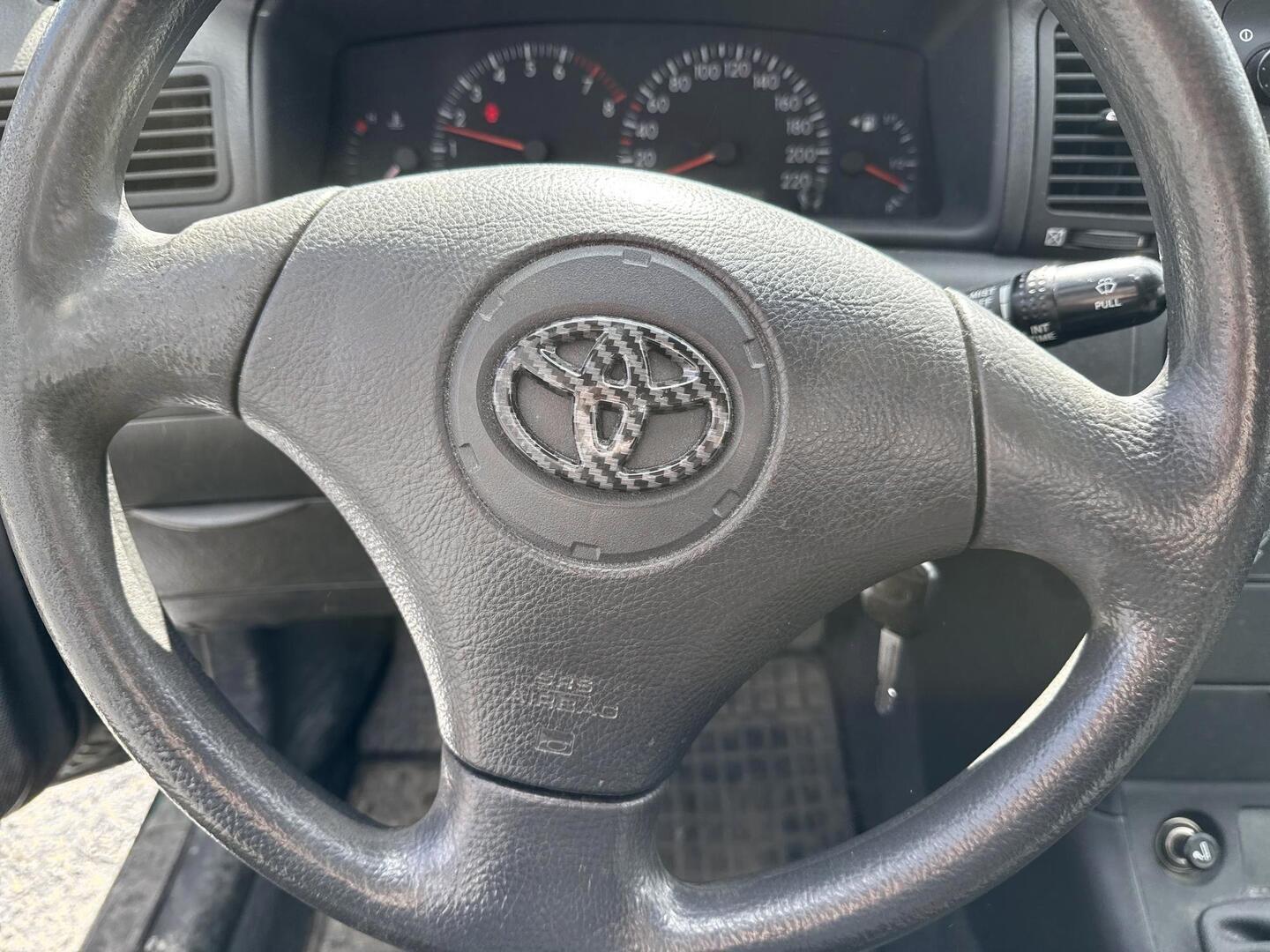 TOYOTA Corolla 2004