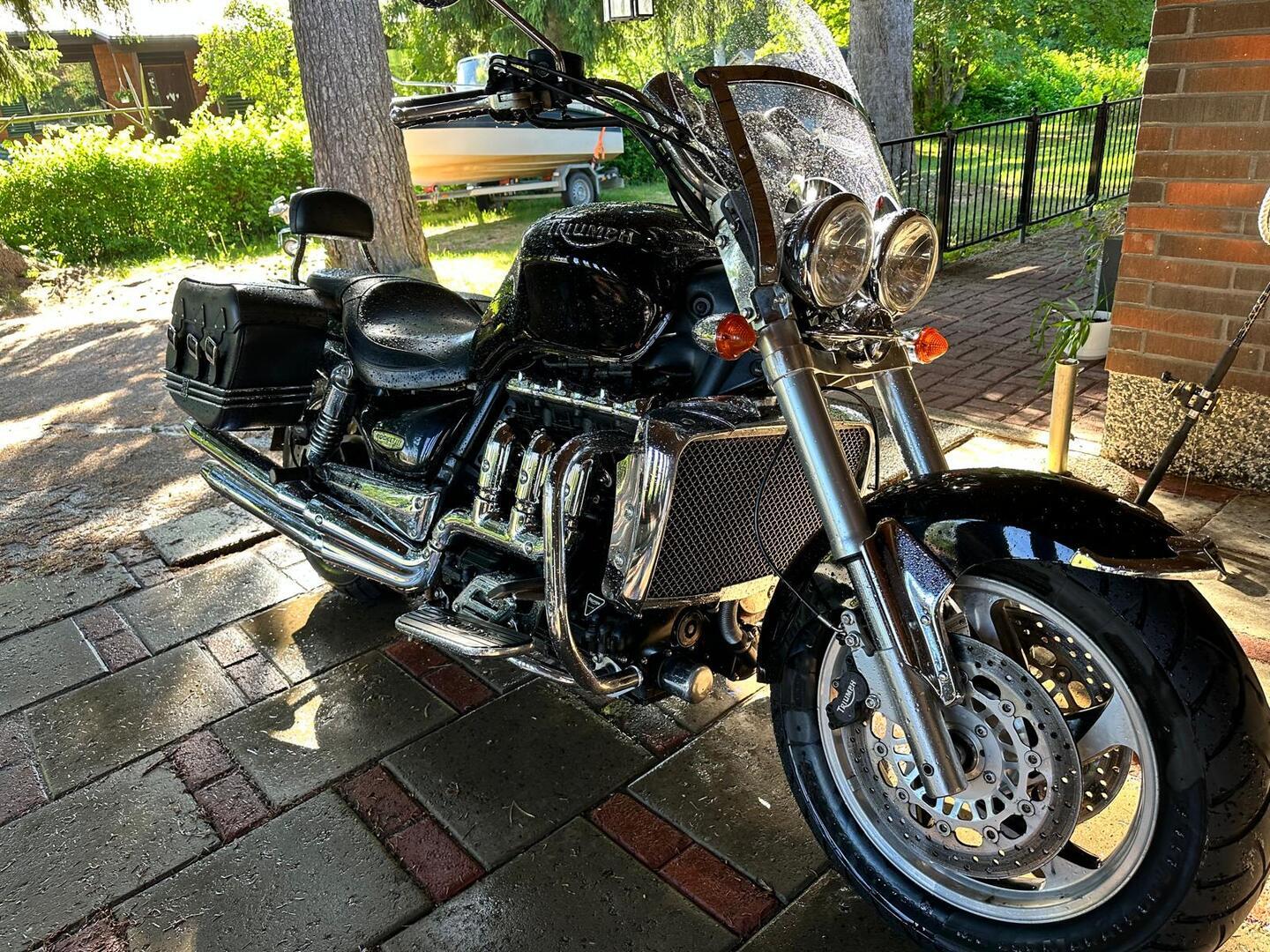 TRIUMPH ROCKET III 2009