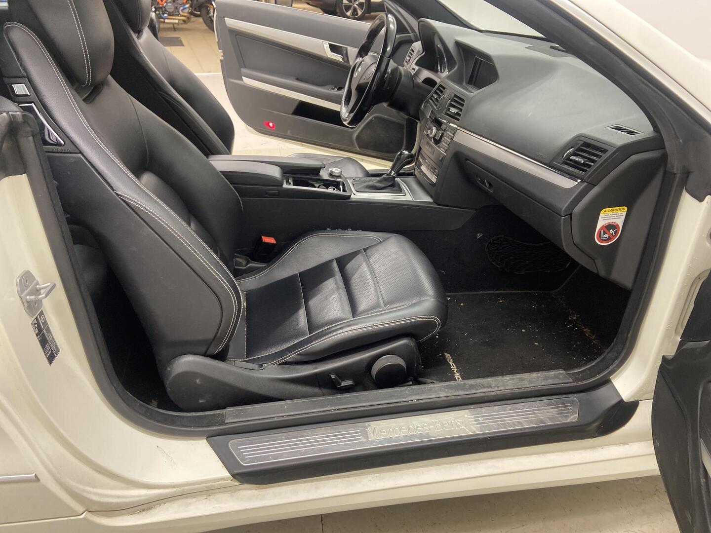 MERCEDES-BENZ E 2010