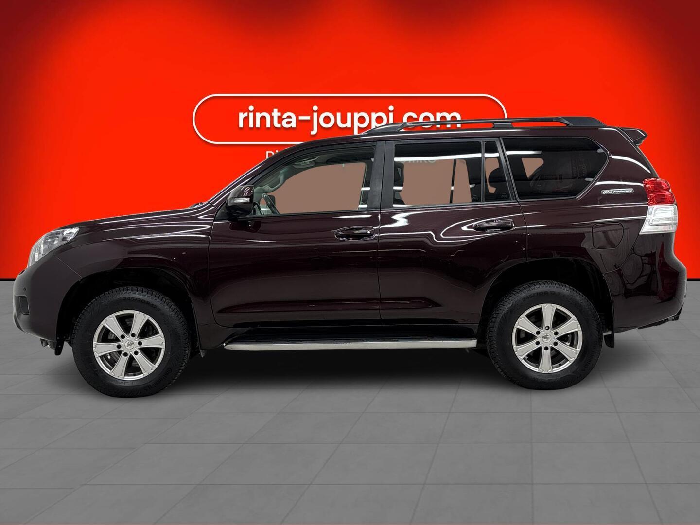 TOYOTA Land Cruiser 2011