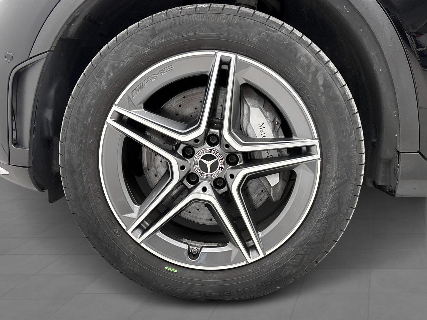 MERCEDES-BENZ GLC 2021