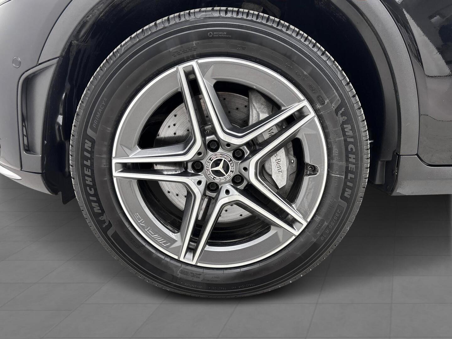MERCEDES-BENZ GLC 2021