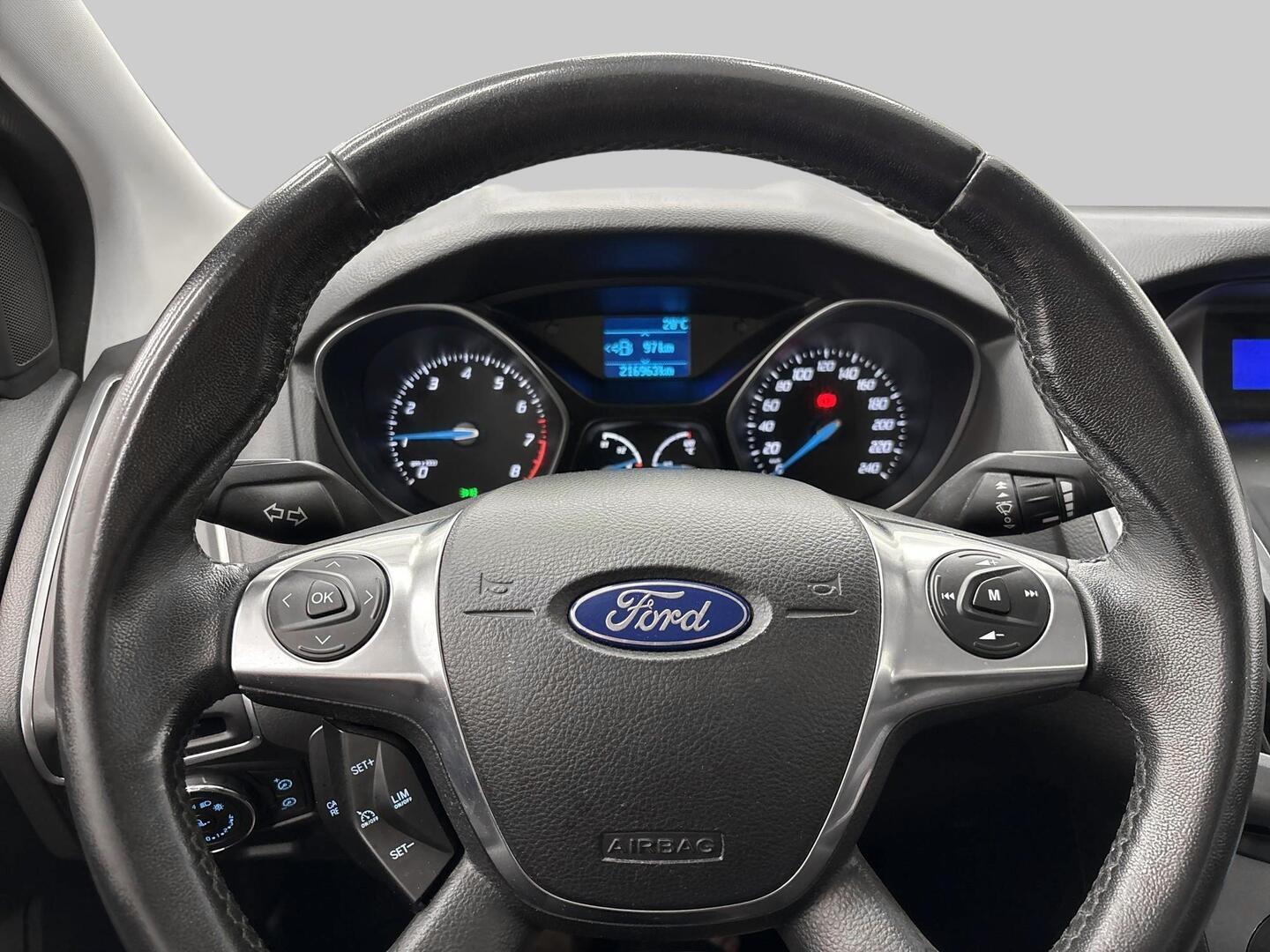 FORD Focus 2012