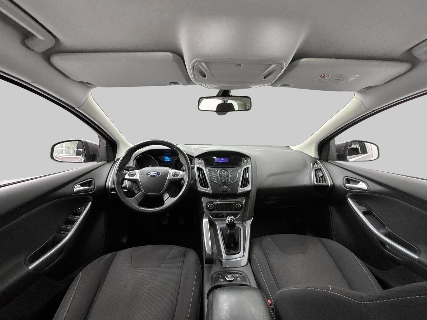 FORD Focus 2012