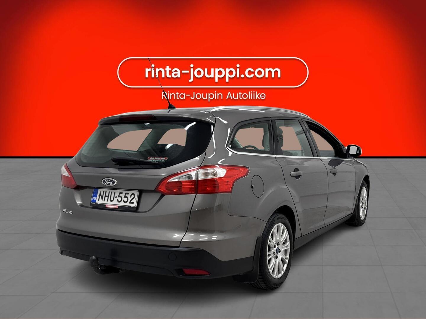 FORD Focus 2012