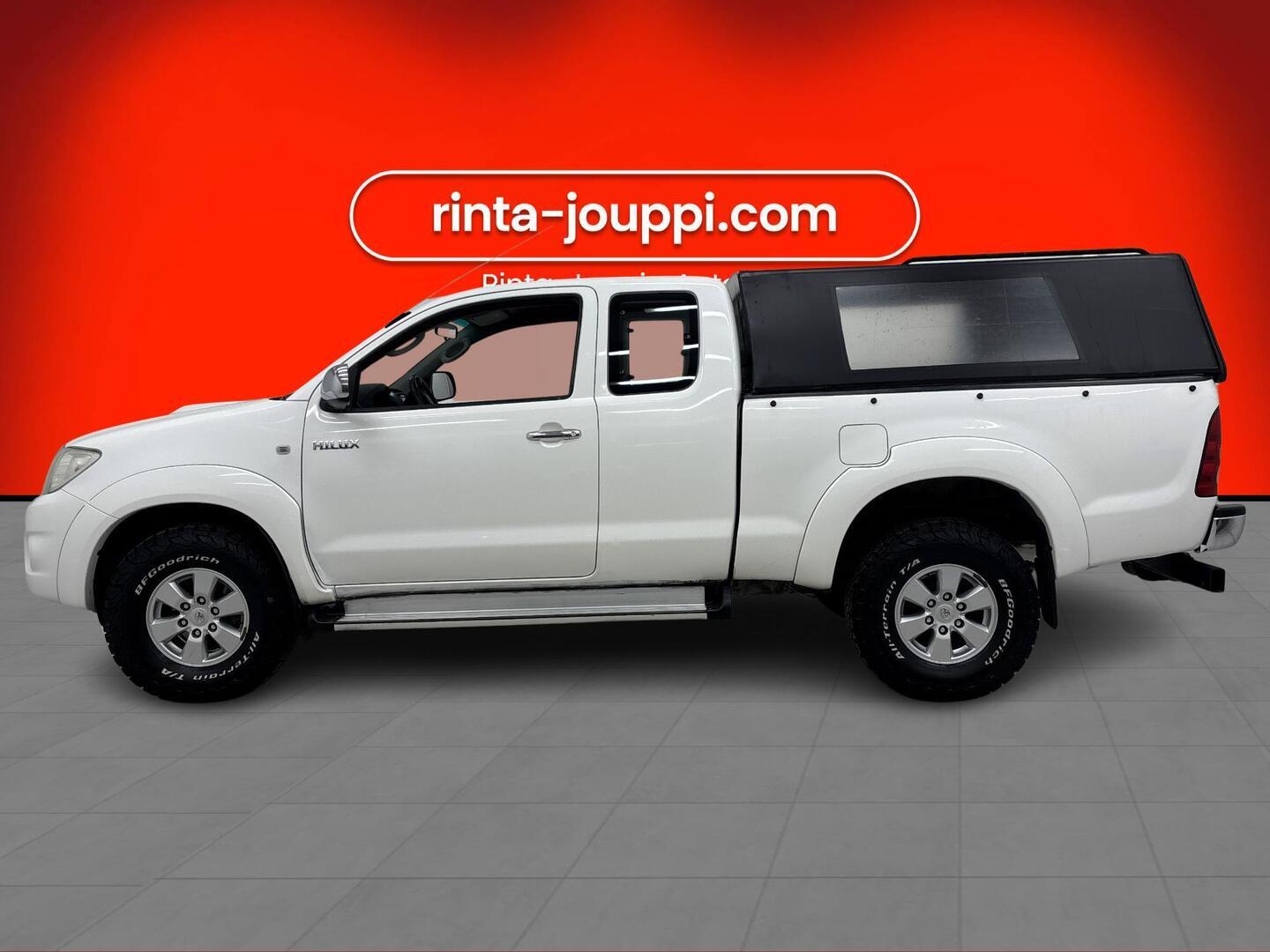 TOYOTA Hilux 2010